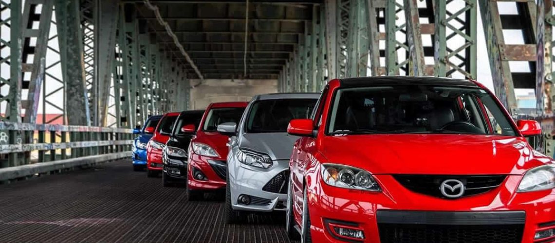 CUSTOMIZE YOUR CAR WITH EZ LIP COLORS